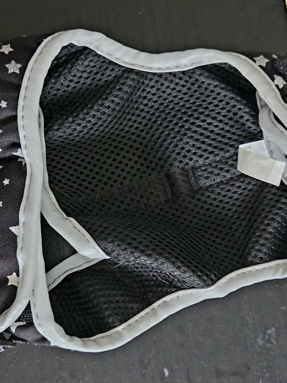 Star Print Black Dog Harness with Reflective Trim